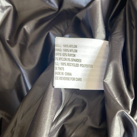 MICHAEL KORS Puffer Coat - Picture 12 of 13